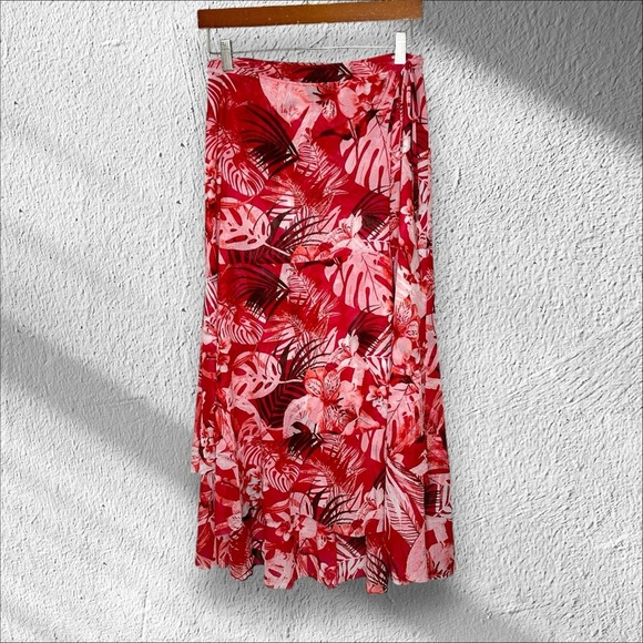 White House Black Market Size 2 Tropical‎ Wave Mesh MIDI Wrap Skirt NWT $120 - Picture 2 of 14